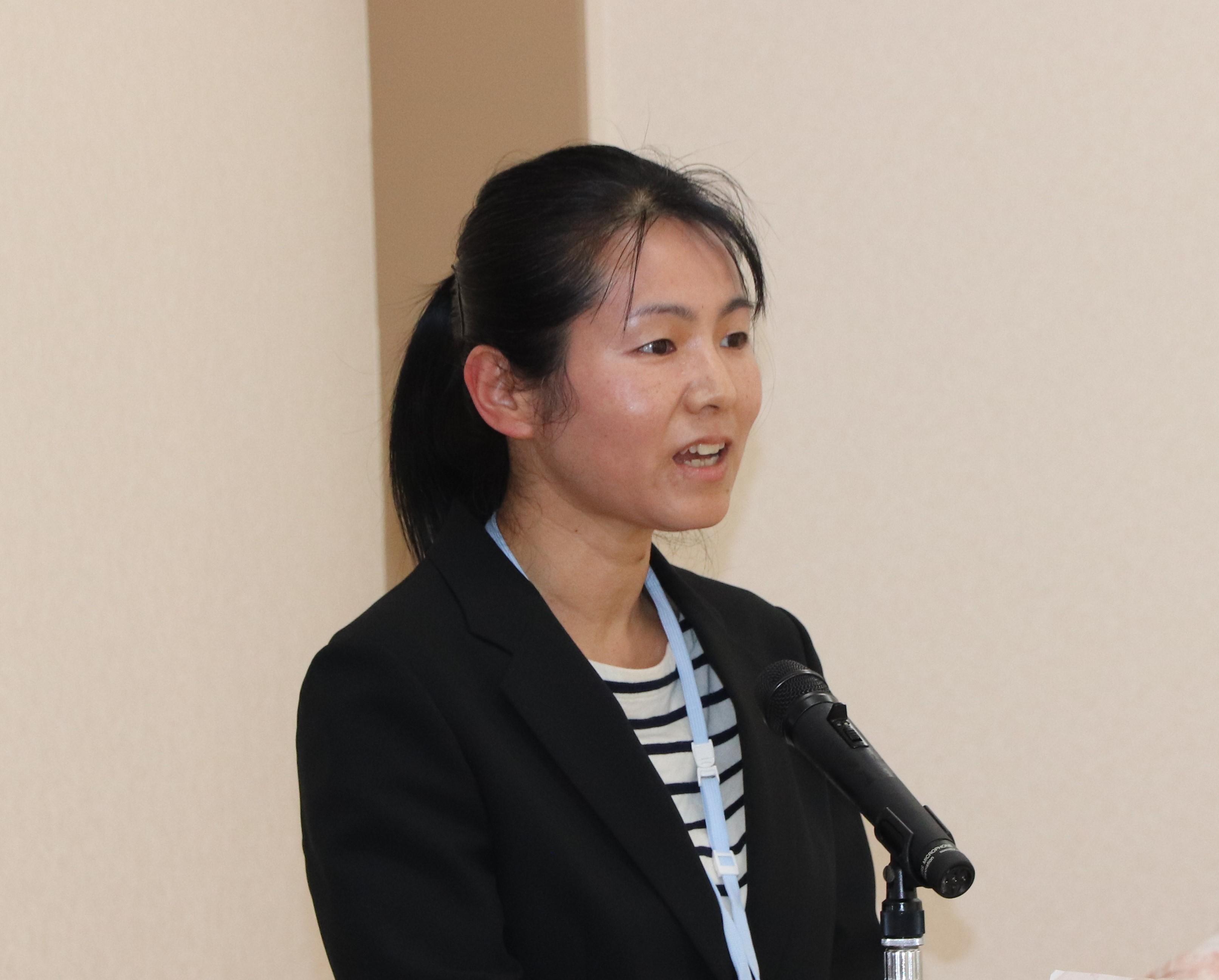 挨拶をする池田部会長.JPG
