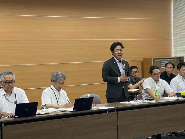村上会長.jfif.jpg